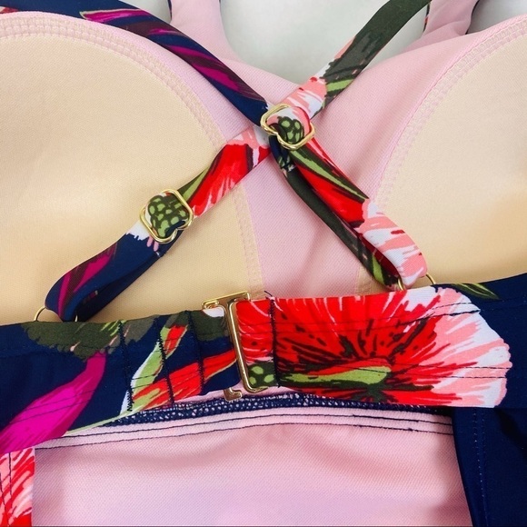 Kona Sol Hawaiian Floral Cut Out Neckline Swim Suit Size 16W - Picture 8 of 8